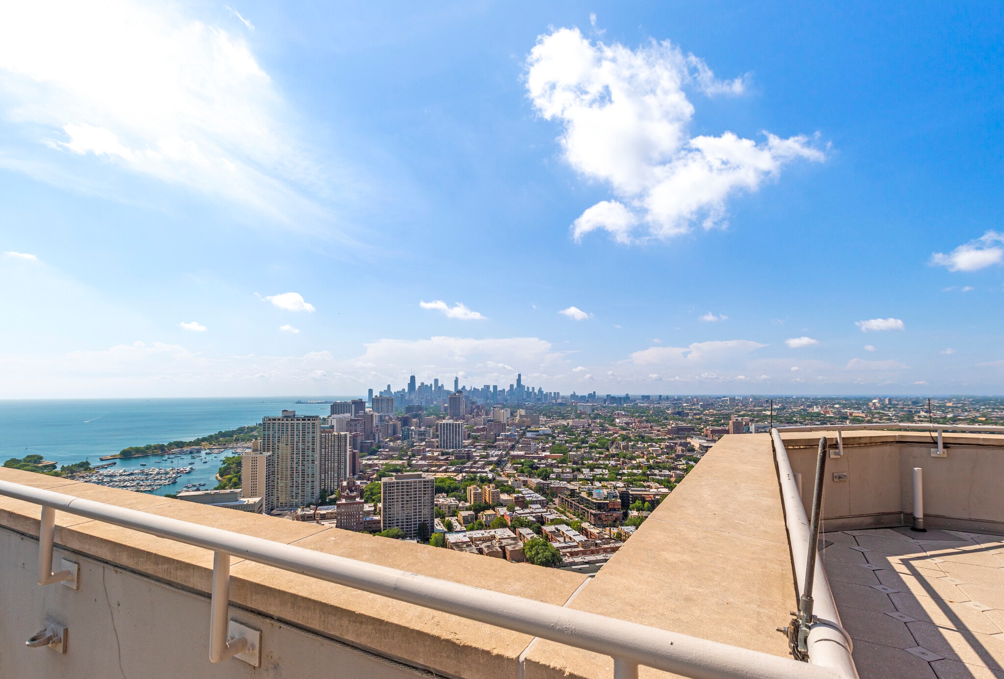 Building Photo - 3660 N Lake Shore Dr