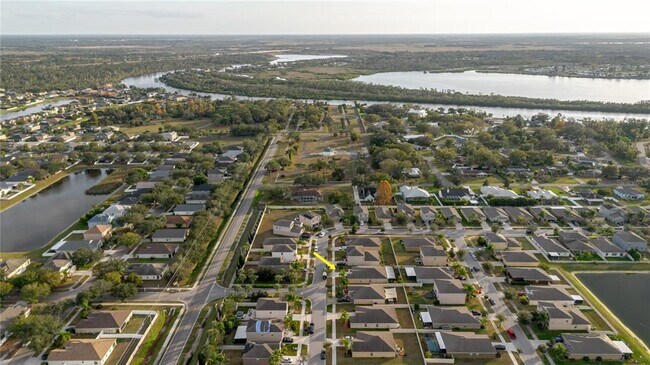 Building Photo - 304 Cascade Bend Dr