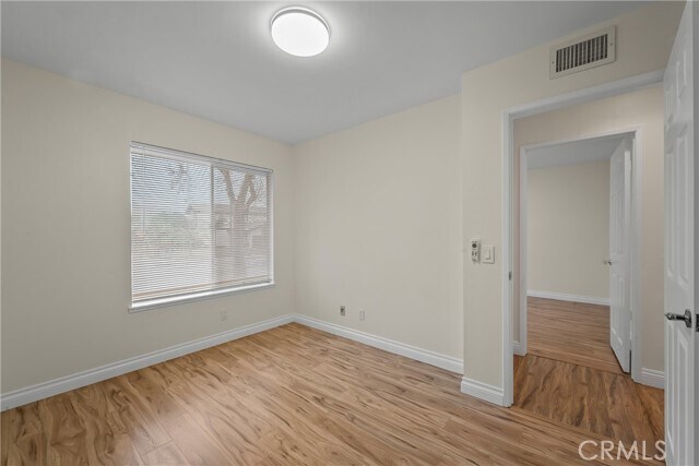 Building Photo - 2371 Northpark St