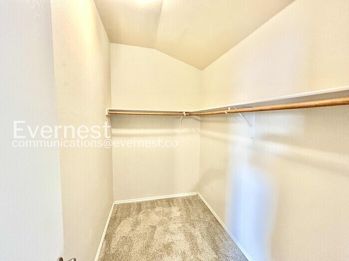 Building Photo - 7105 Cotton Seed Dr