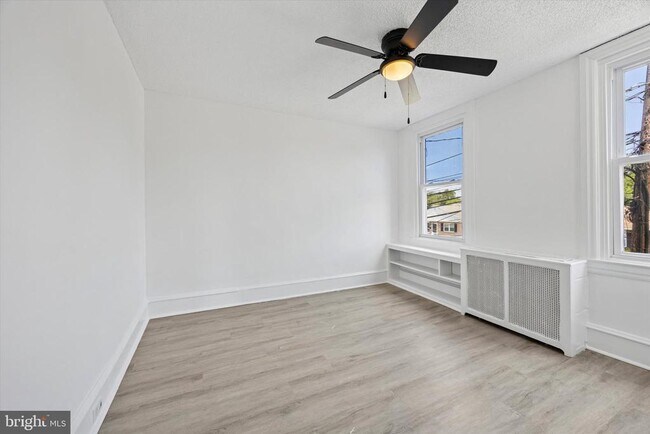 Building Photo - 311 Holmes Rd