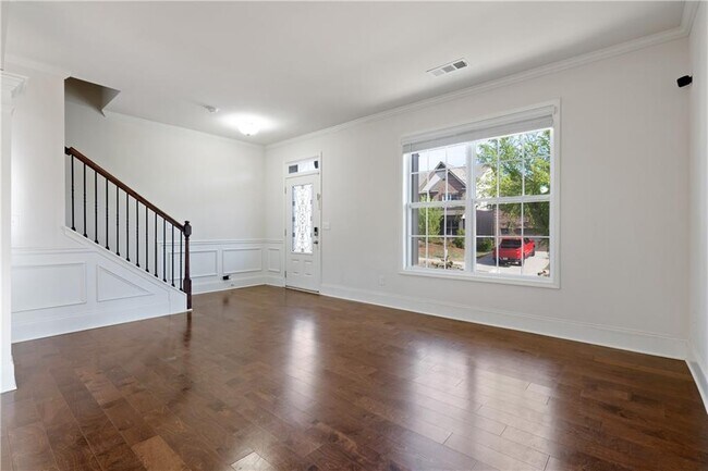 Building Photo - 221 Orchard Trail