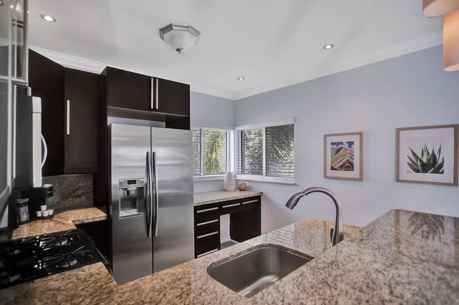 Building Photo - 37 Hendricks Isle