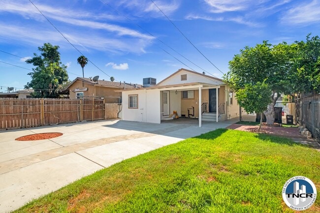 Building Photo - Beautiful Single-Family Home in Pico Rivera