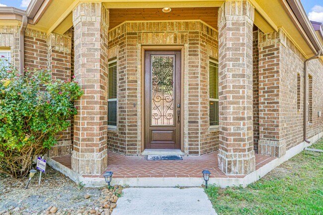 Building Photo - Spacious 4-Bedroom Home with Game Room in Desirable Community!