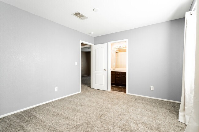 Guest room 2. - 8600 Mirada del Sol Dr
