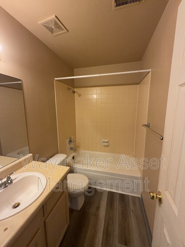 Building Photo - 1161 Mazatlan Cir