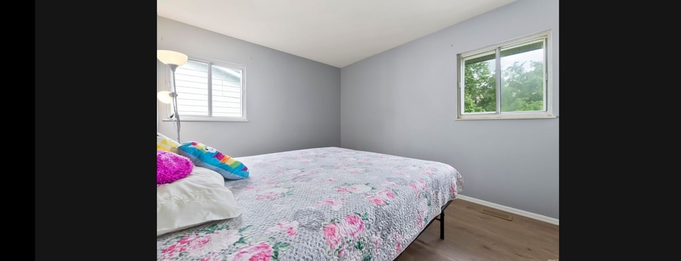 Building Photo - 1405 Tulip Tree Rd