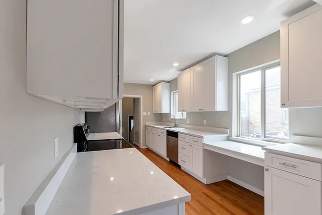 Building Photo - BR w/ Fenced Yard + 2-Car Garage Near I-70