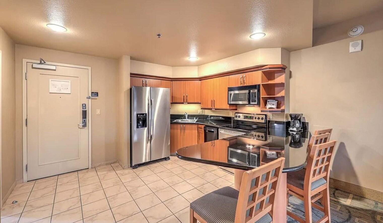 Building Photo - 211 E Flamingo Rd