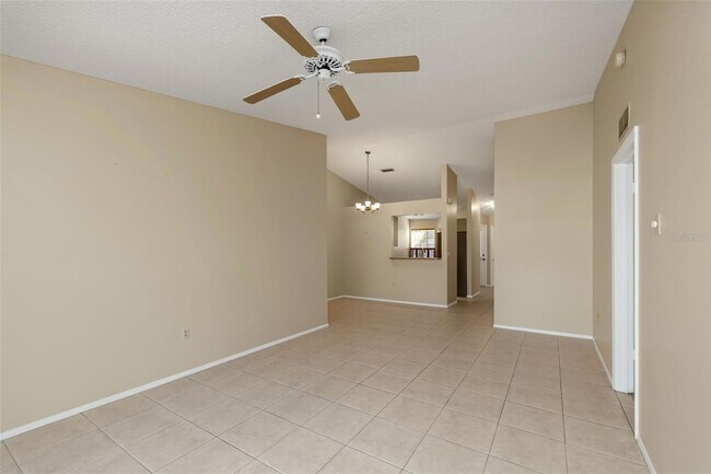 Building Photo - 3121 Beecher Dr E