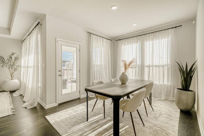 Building Photo - 12601 Purple Prairie Ln