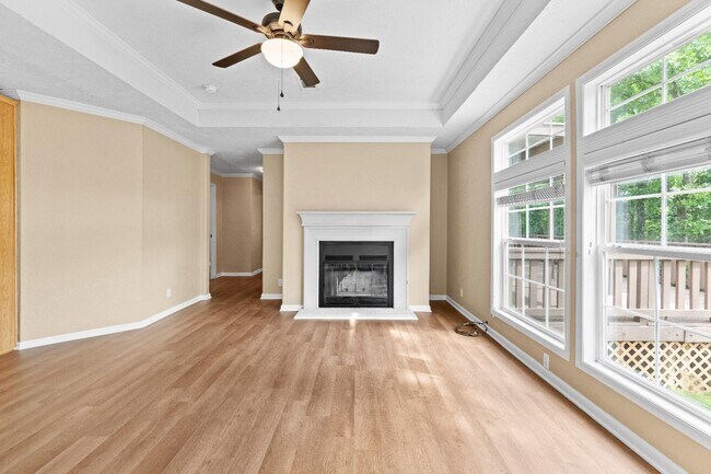 Building Photo - 11784 FM Rd 16