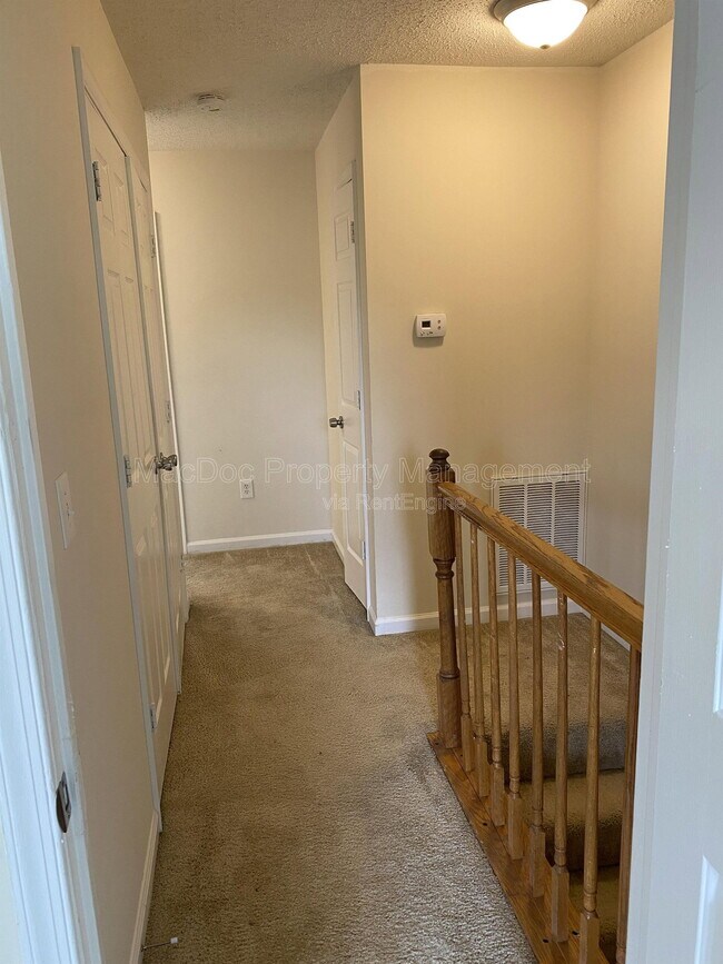 Building Photo - 2909 Broyhill Ct