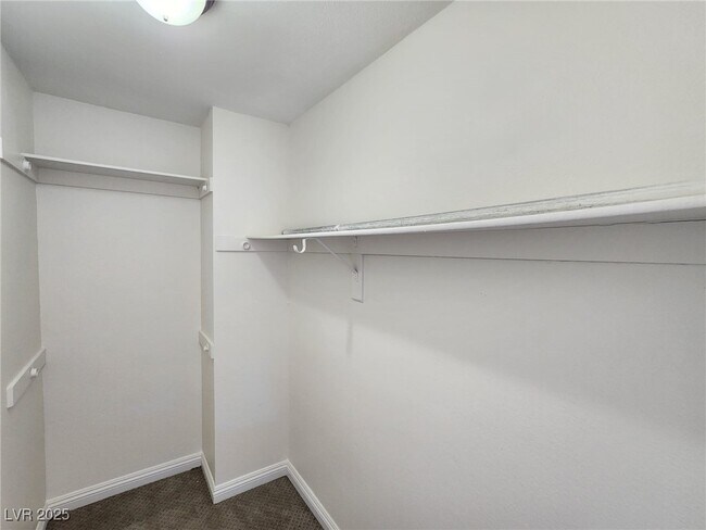 Building Photo - 8129 Spur Ct