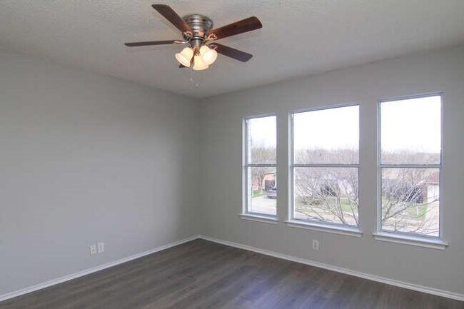 Building Photo - 12912 Latchwood Ln