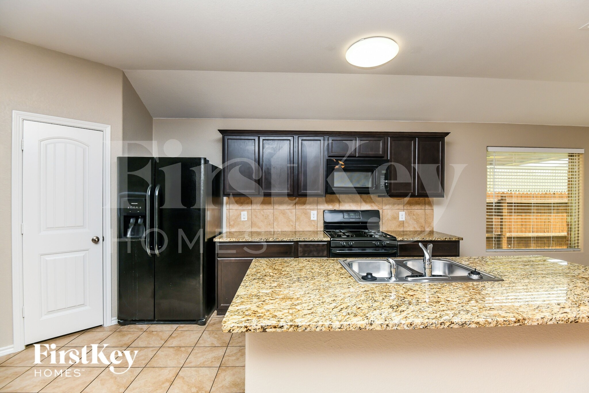 Building Photo - 5152 Grayson Ridge Dr