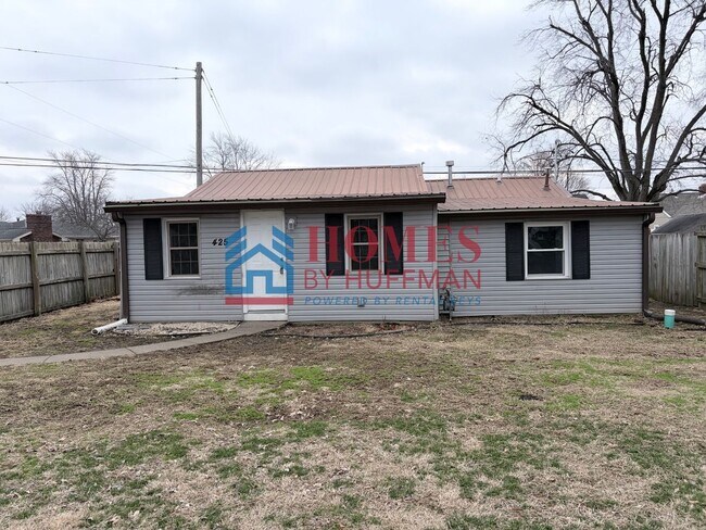 Building Photo - Three Bedroom House | Now Available