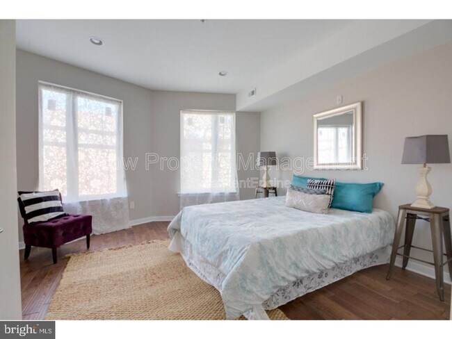 Building Photo - 1416 Parrish St