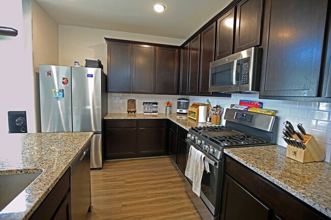 Building Photo - 12139 Wooden Mill Ln