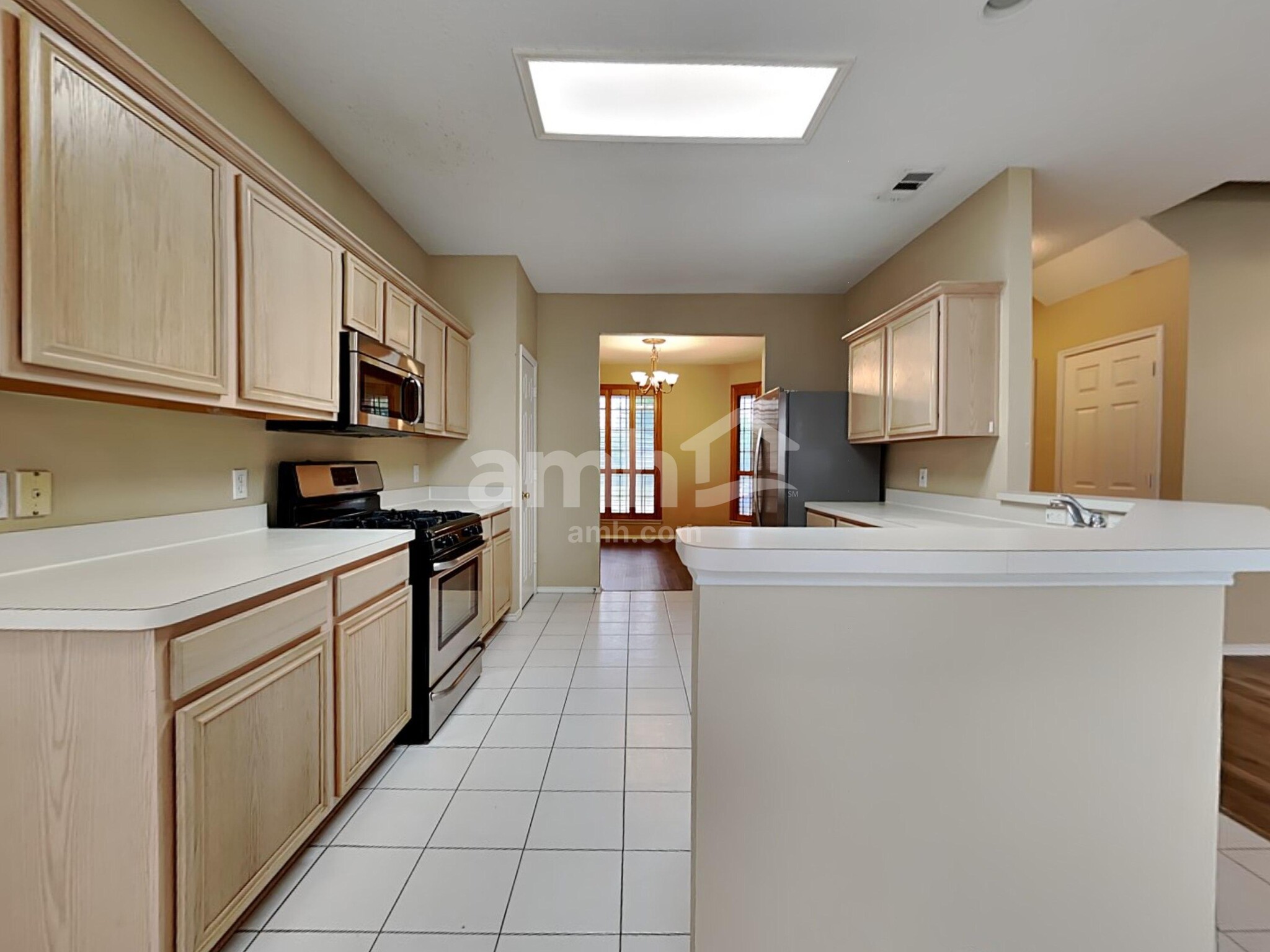 Building Photo - 7847 Teal Dr