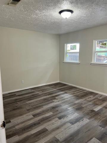 Building Photo - 66 W Mountain Creek Dr