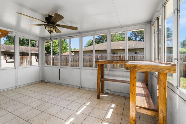 Building Photo - 1724 Placid Ct