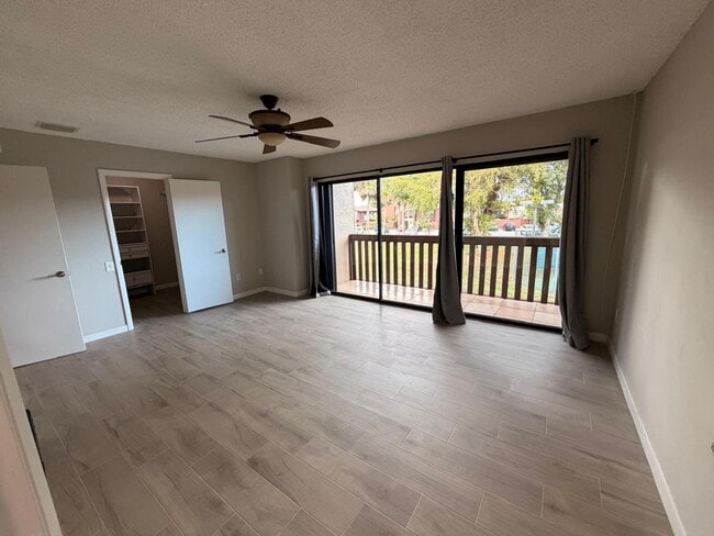 Building Photo - 6303 SW 116th Pl