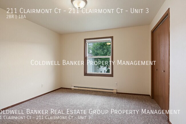 Building Photo - 211 Clairmont Ct