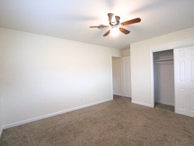 Building Photo - 3810 Bonita Ln