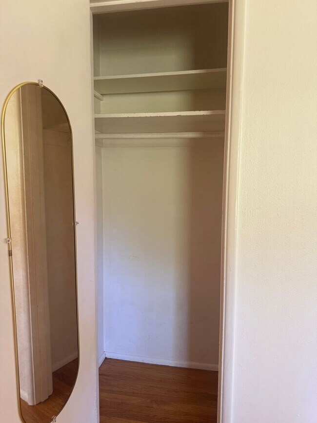 Building Photo - Beautiful 2 bedroom 1 bath Cozy Home for Rent- Minutes from Steilacoom Lake!