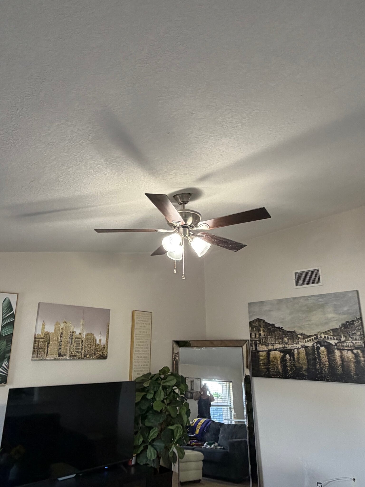 Building Photo - 1525 Kestrel Way