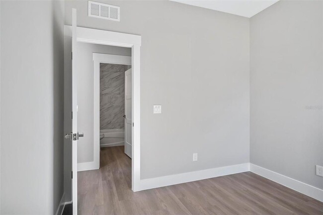 Building Photo - 9 Slatington Pl