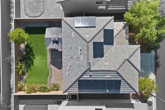 Building Photo - 10206 Gibson Isle Dr