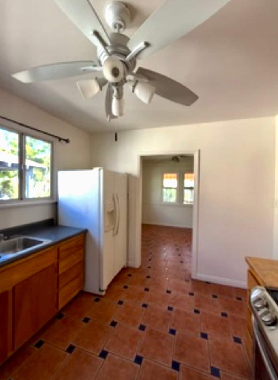 Building Photo - 6089 Cashio St