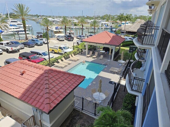 Building Photo - 503 N Tamiami Trail