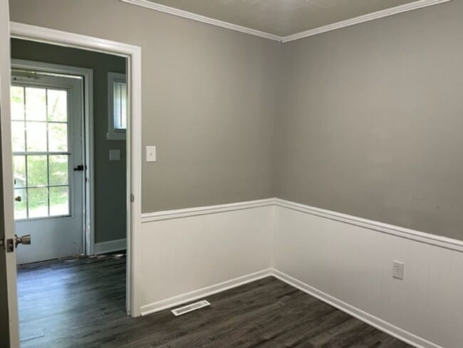 Building Photo - 7230 Union Grove Church Rd