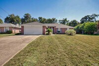 Building Photo - 5920 Ashton Woods Cir