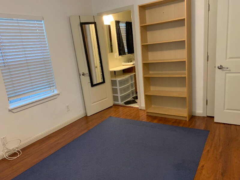 Building Photo - 360 W Highland Ave