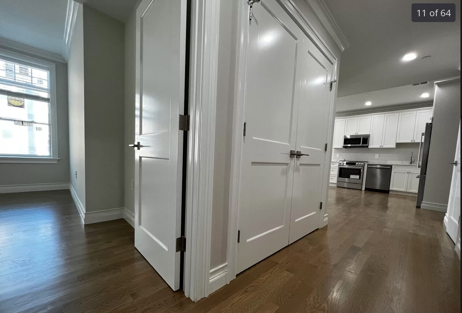 Building Photo - 14 Mount Hood Rd