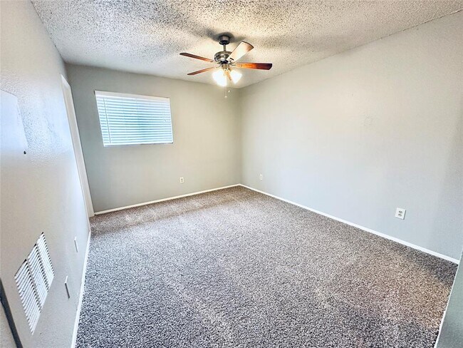 Building Photo - 3702 S 2nd St