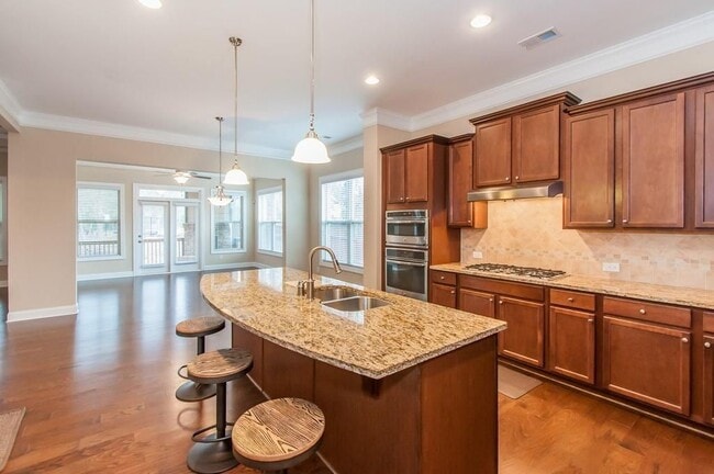 Building Photo - 4505 Summersweet Dr