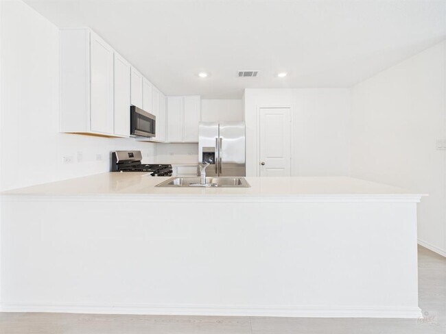 Building Photo - 250 Twilight Breeze Wy