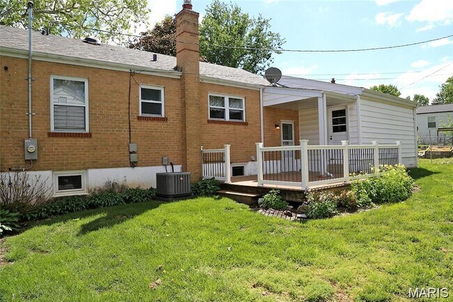 Building Photo - 10501 St Michael Ln