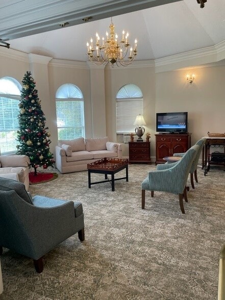 common area for gathering and games - Sunabella Senior Living