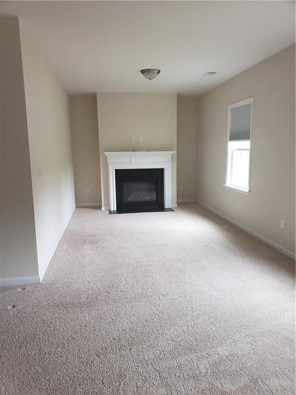 Building Photo - 1275 Golden Rock Ln SE