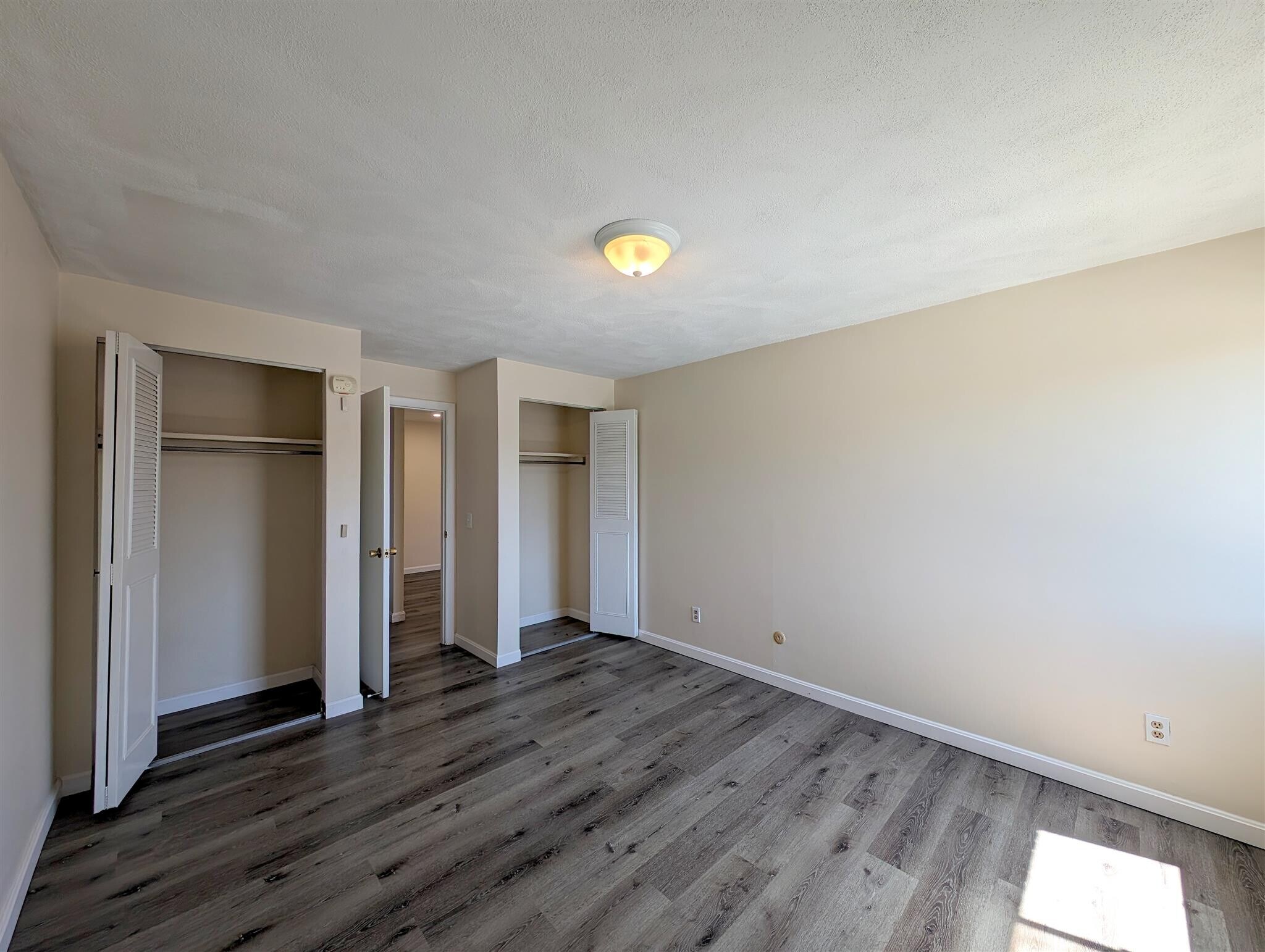 Building Photo - 86 Newbury St