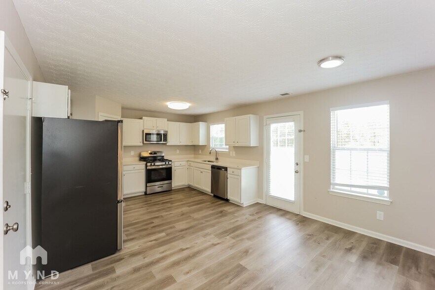 Building Photo - 275 Kimberwick Dr