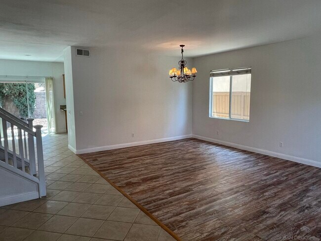 Building Photo - 348 Monte Vista Way