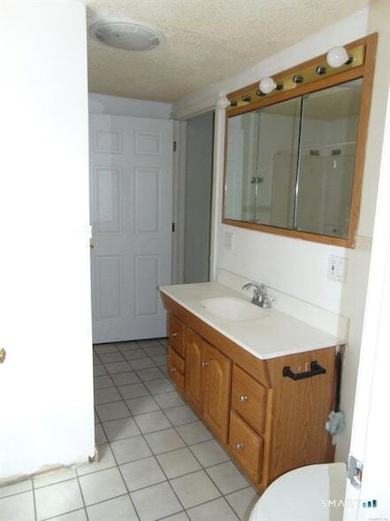 Building Photo - 446 Fall Mountain Rd
